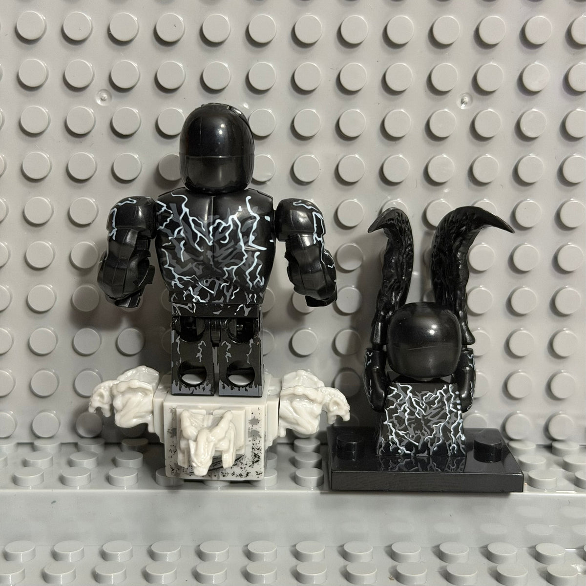 Venom Marvel Superhero minifigure Lego Compatible