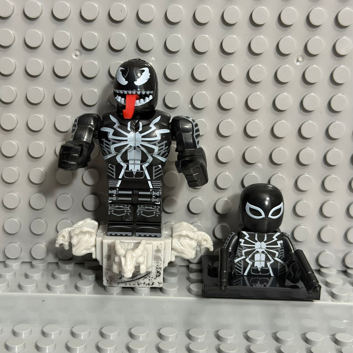 Venom Marvel Superhero minifigure Lego Compatible