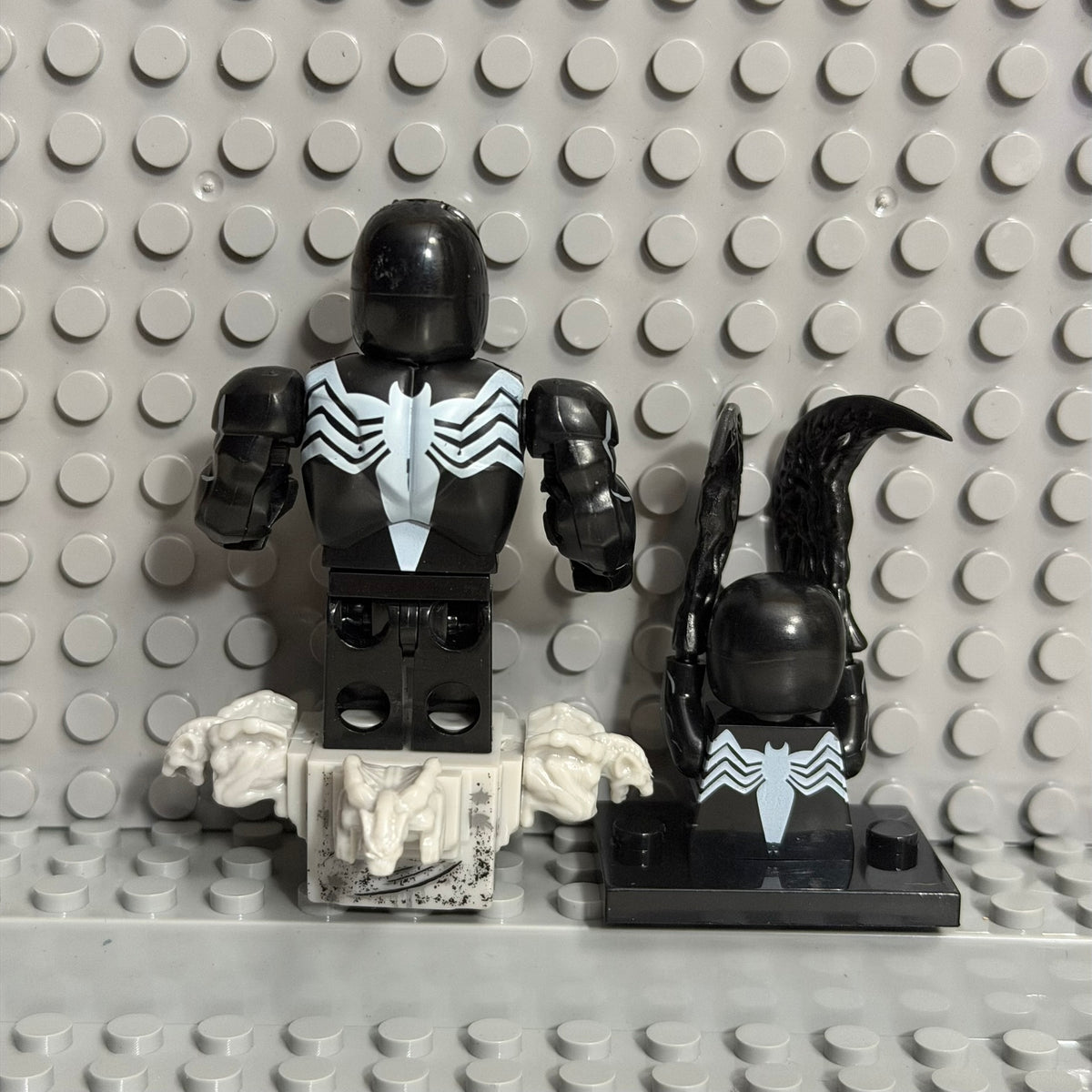 Venom Marvel Superhero minifigure Lego Compatible