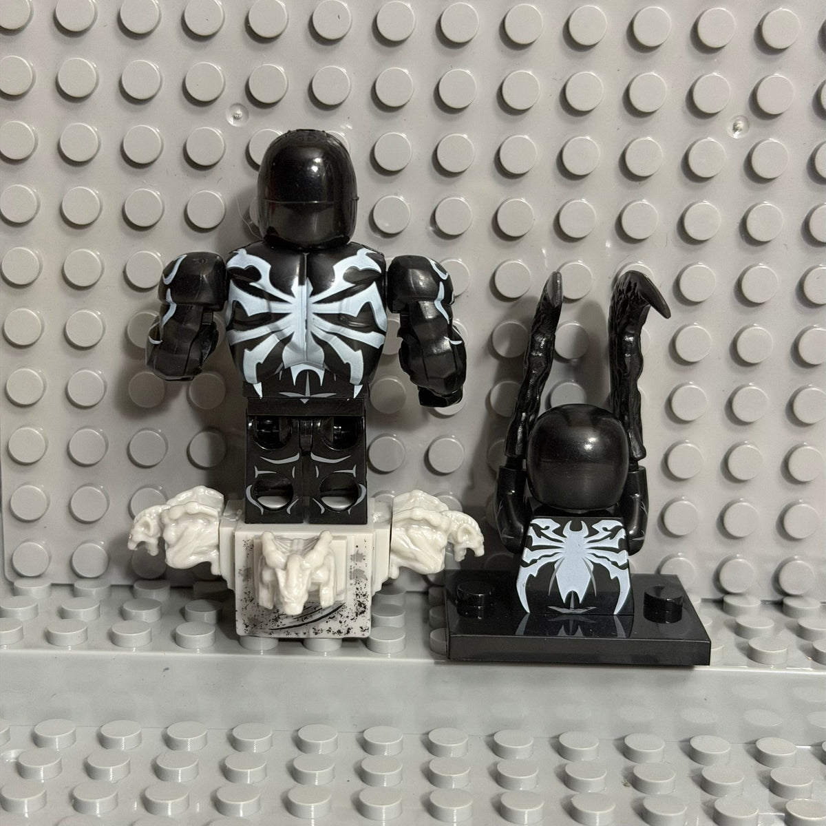 Venom Marvel Superhero minifigure Lego Compatible