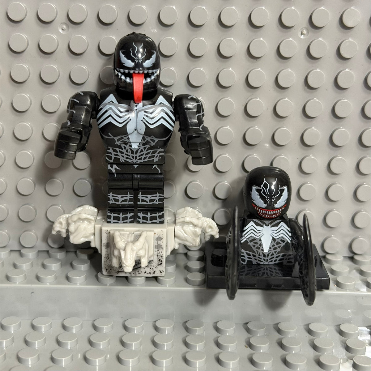 Venom Marvel Superhero minifigure Lego Compatible