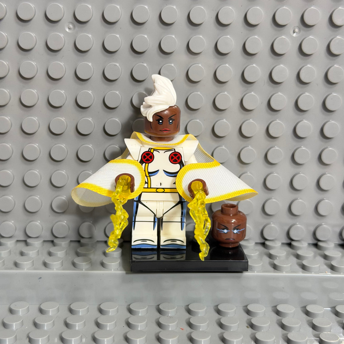 Storm Marvel superhero minifigure 0946